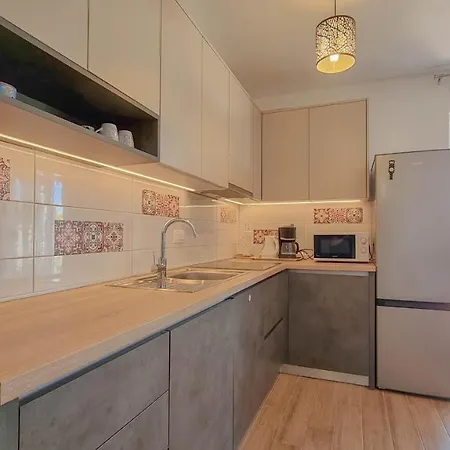 Antonio Apartman *